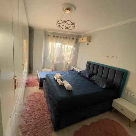 Apartment Besa